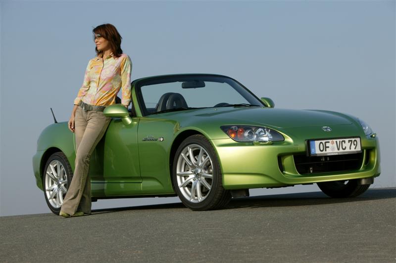 09_S2000_stat_front_open_2004 (Medium).jpg