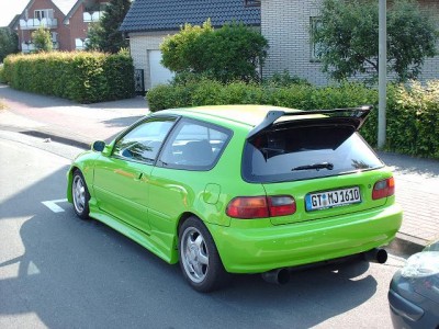 Civic 002.jpg