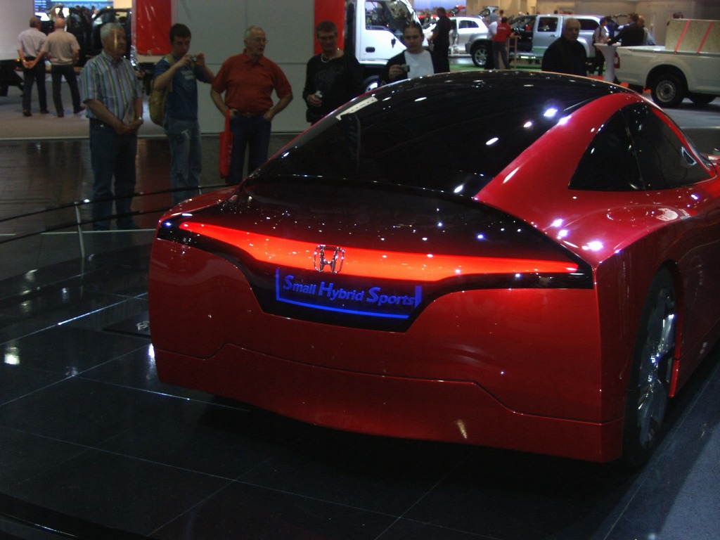 Small Hybrid Sport concept 2.JPG