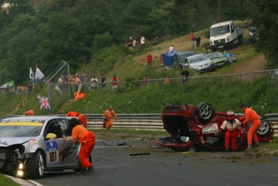 unfall_vw_honda_24h_08.jpg