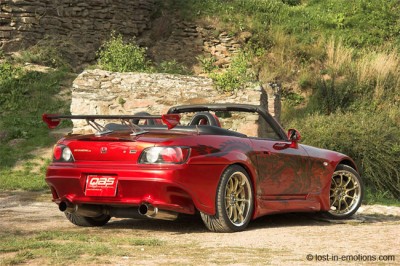 S2000_02.jpg