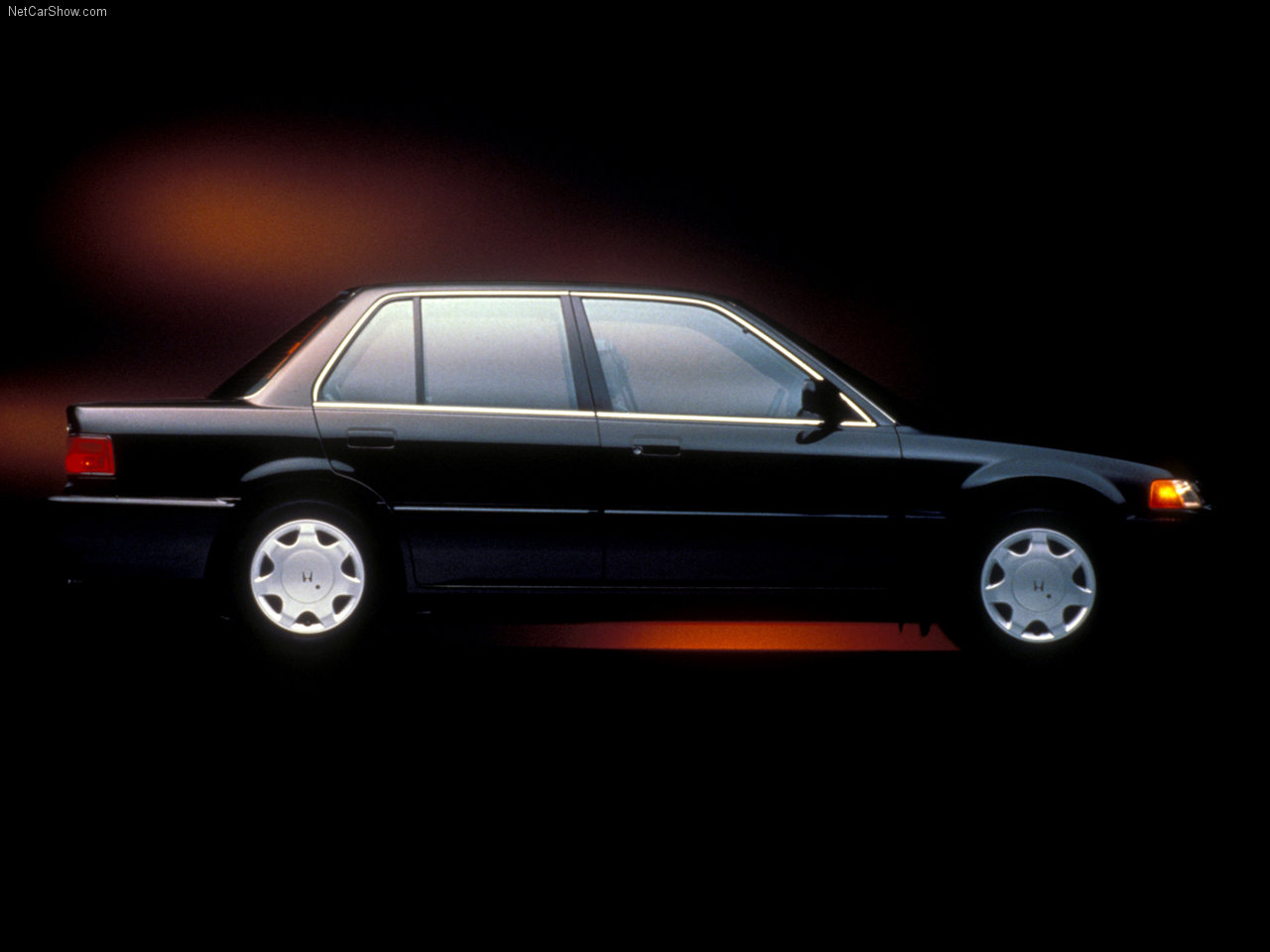 Honda-Civic_Sedan_1990_1280x960_wallpaper_02.jpg