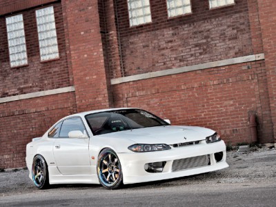 turp_0804_07_z+1998_nissan_silvia_s15+exterior.jpg