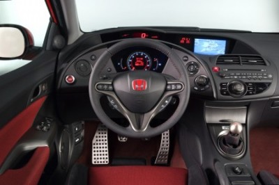 Civic interieur.jpg