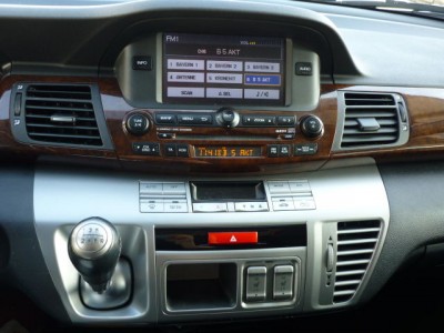 FR-V Radio.jpg