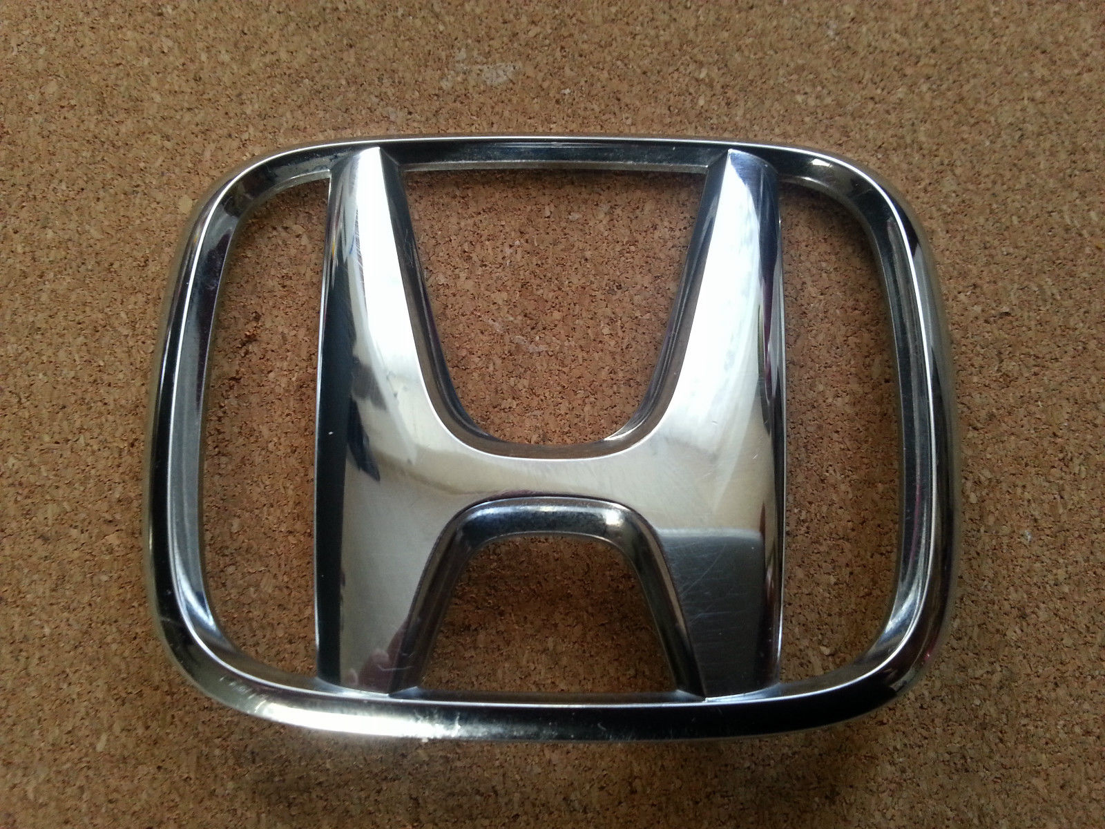 Honda_Emblem.JPG