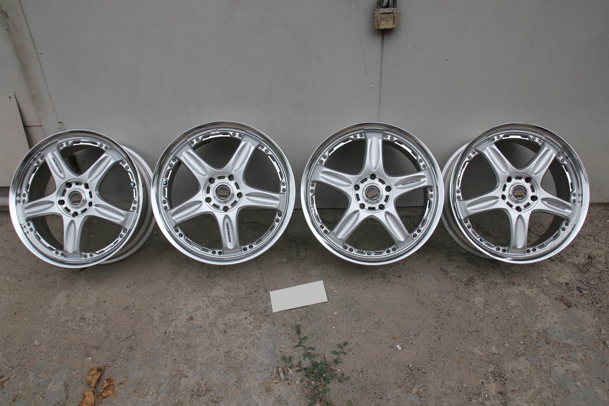 Volk GT-C 18x7.5 +50.jpg