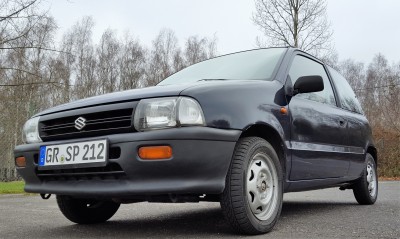 Suzuki Alto (23).jpg